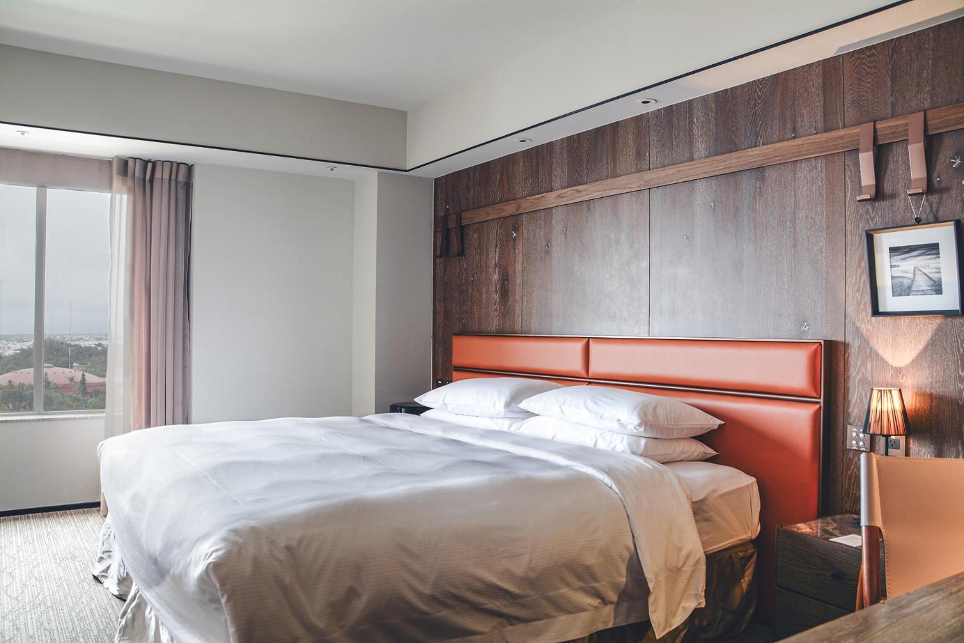 Sheraton Taitung Hotel Luaran gambar A bedroom at the hotel