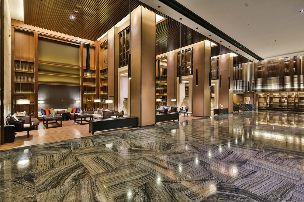 Sheraton Taitung Hotel Luaran gambar The lobby of the hotel